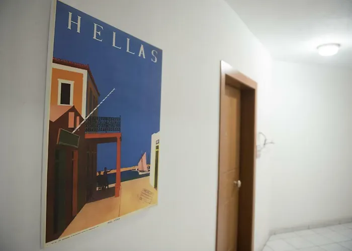 Violet #colony_white_tower * Thessalonique